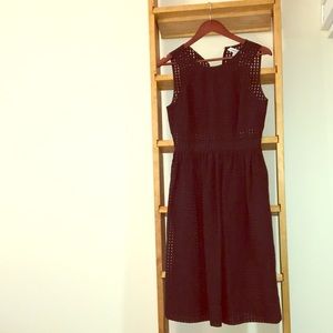 Elizabeth and James timeless dress